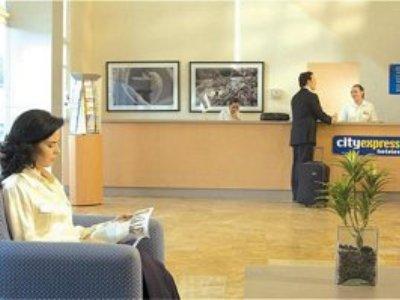 Hotel Express By Marriott Ciudad De Ebc Reforma Mexico City